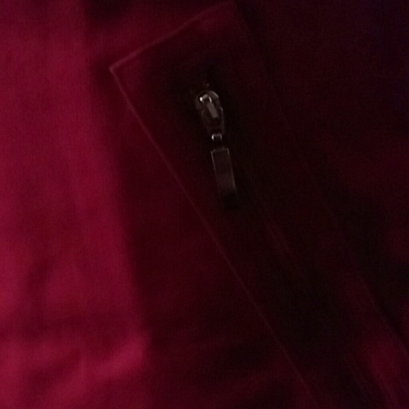 Jacket (s) - Picture 4 of 4